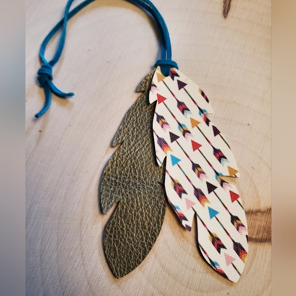 Purse charm dream catcher feathers, arrows Keychain, Feather Keychain, Gift Ide… - Picture 2 of 3